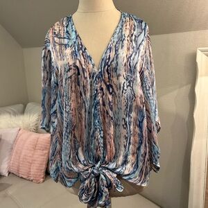 Adrienne flowy top